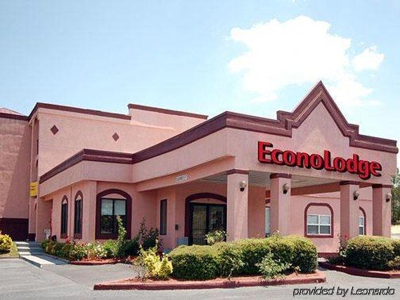 Relax Inn Milledgeville Exterior photo